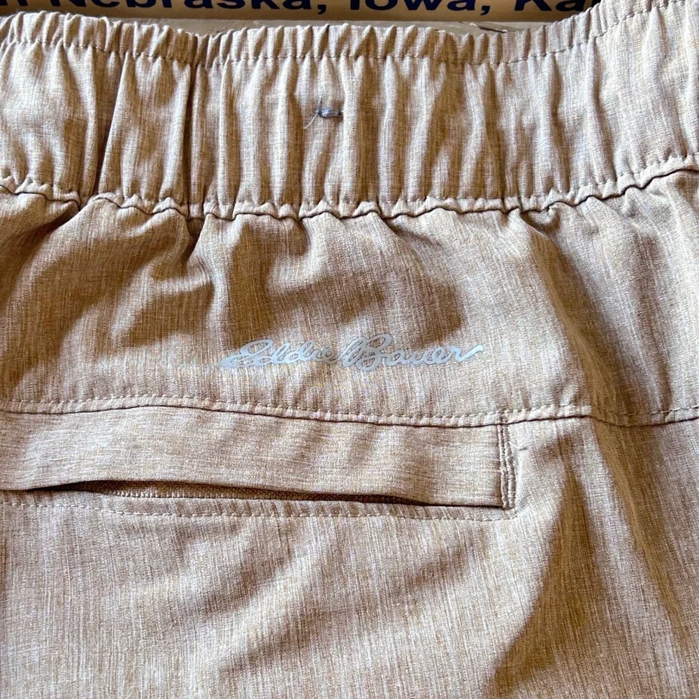Eddie Bauer Mens Hybrid 2.0 Pull On Drawstring‎ Shorts Casual Khaki Medium